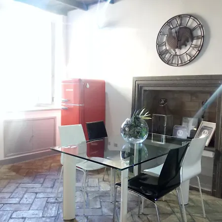 Apartment Antico Di Bracciano (Rome)