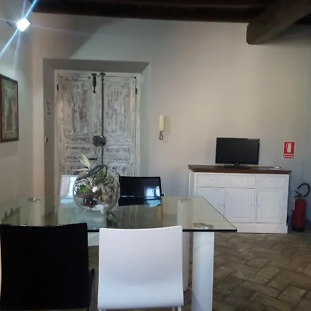 Antico Di Apartment Bracciano (Rome)